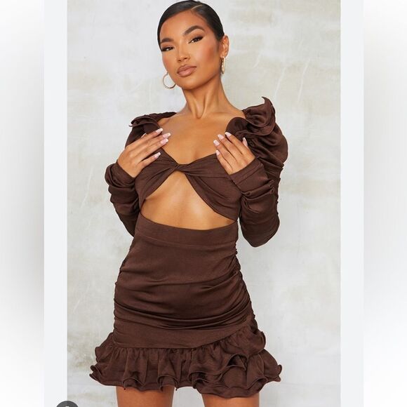 Prettylittlething chocolate frill shoulder twist bust ruched bodycon dress NWT - Picture 2 of 7